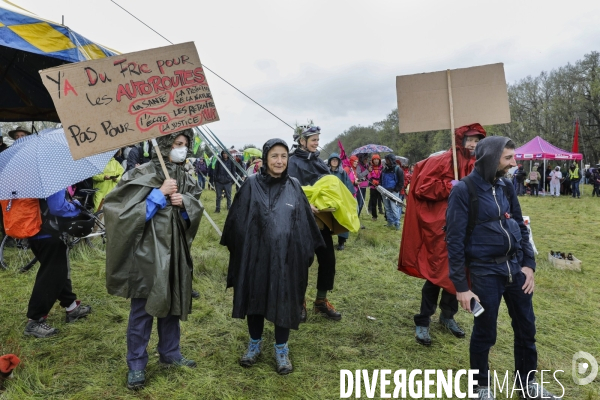 Manifestation contre le projet d autoroute A69, dans le Tarn, entre Toulouse et Castres.