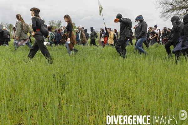 Manifestation contre le projet d autoroute A69, dans le Tarn, entre Toulouse et Castres.