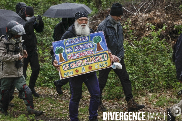 Manifestation contre le projet d autoroute A69, dans le Tarn, entre Toulouse et Castres.