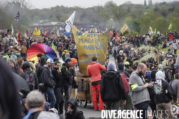 Manifestation contre le projet d autoroute A69, dans le Tarn, entre Toulouse et Castres.