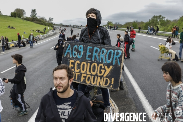 Manifestation contre le projet d autoroute A69, dans le Tarn, entre Toulouse et Castres.
