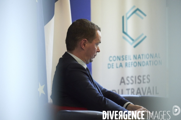 Remise du rapport des Assises du Travail