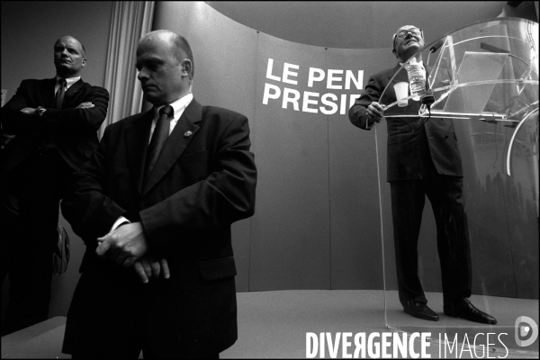 Rétro Jean-Marie LE PEN 2002-2007 -noir et blanc