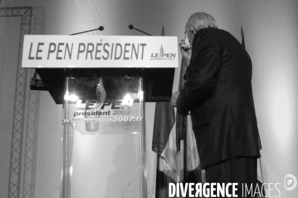 Rétro Jean-Marie LE PEN 2002-2007 -noir et blanc
