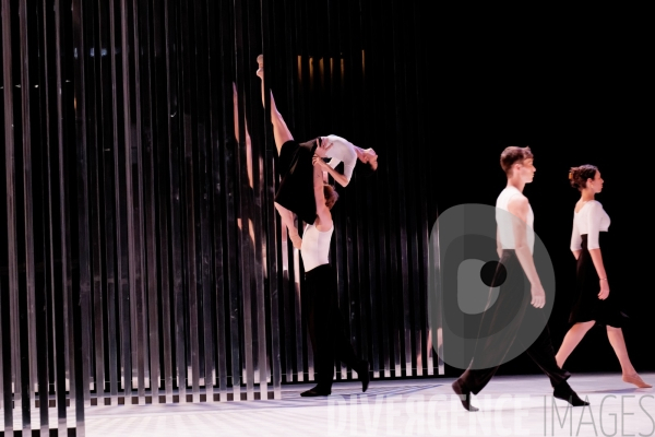 Songs from Before / Lucinda Childs / CCN - Ballet de l Opéra national du Rhin