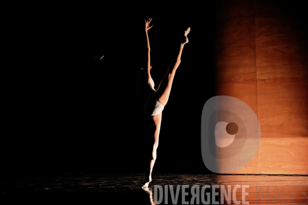 Enemy in the Figure / William Forsythe / CCN - Ballet de l Opéra national du Rhin