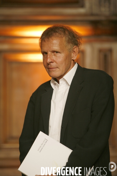 Remise des prix du concours general 2009 par Luc CHATEL, ministre de l educetion nationale dans le grand amphitheatre de la SORBONNE