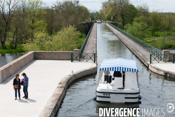 Navigation a l hydrogene et slowtourisme