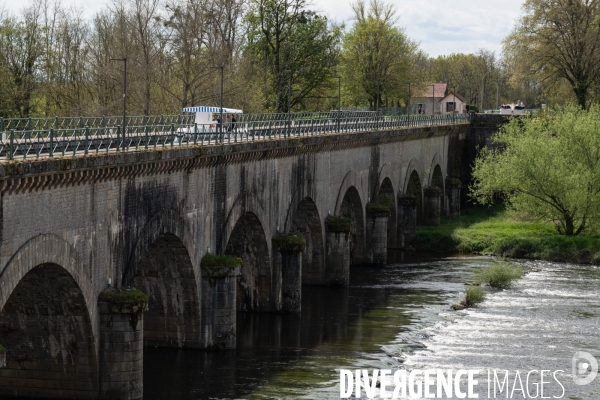 Navigation a l hydrogene et slowtourisme