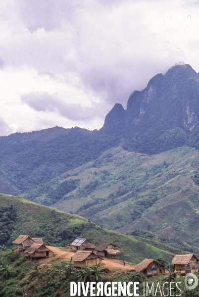 Le peuple hmong au laos