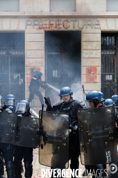 Manifestation du 1er mai à Nantes