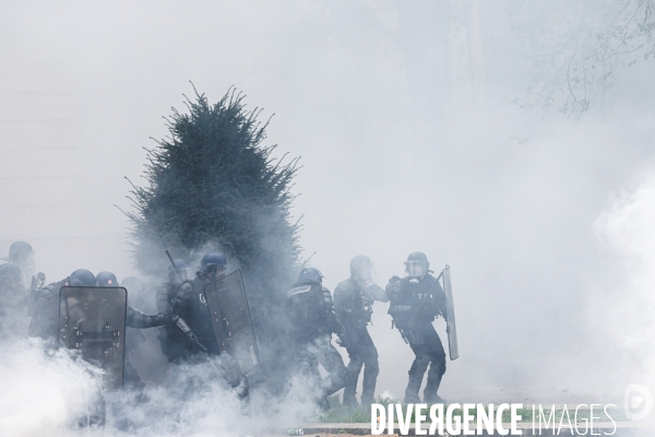 Manifestation du 1er mai à Nantes