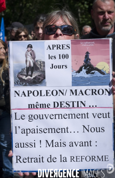 Premier Mai, muguet slogans et casseroles..