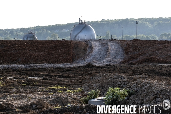 Reconversion du site de l ancienne raffinerie Pétroplus de Petit-Couronne en Seine-Maritime
