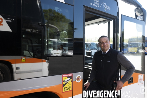 Ligne 50 Aix-Marseille