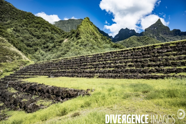 Barrage hydroelectrique de la vallee de la Papenoo (Ile de Tahiti)