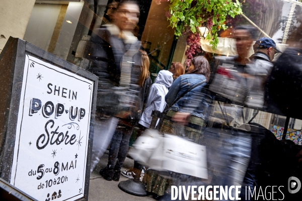 SHEIN , pop up store éphémère à Paris