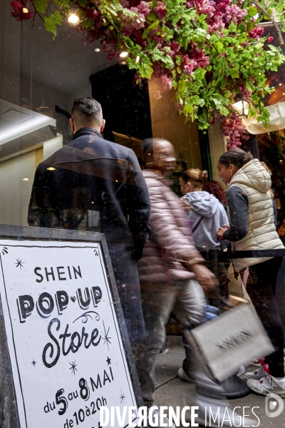 SHEIN , pop up store éphémère à Paris