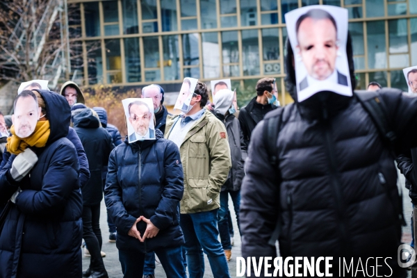 Manifestation de salaries de Canal+ contre le licenciement de Stephane Guy