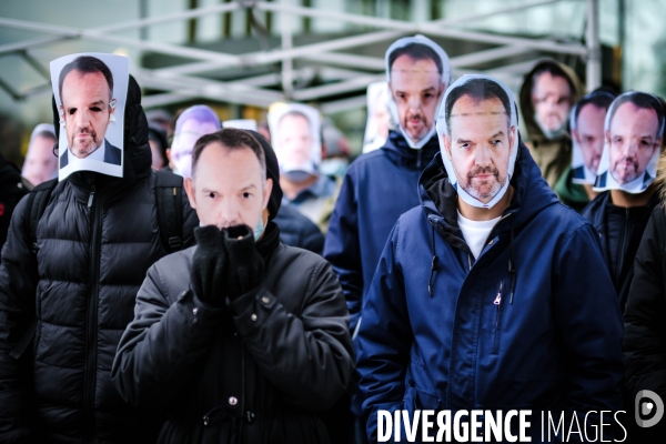 Manifestation de salaries de Canal+ contre le licenciement de Stephane Guy