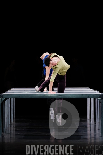 One Flat Thing, reproduced / William Forsythe / Ballet de l Opéra de Lyon