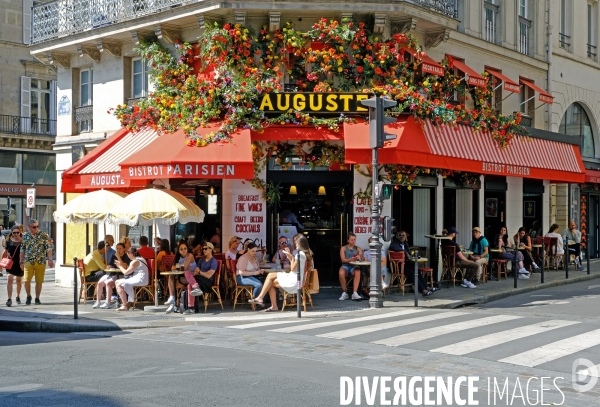 Un dimanche à Paris