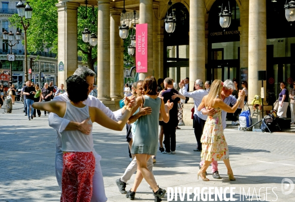 Un dimanche à Paris