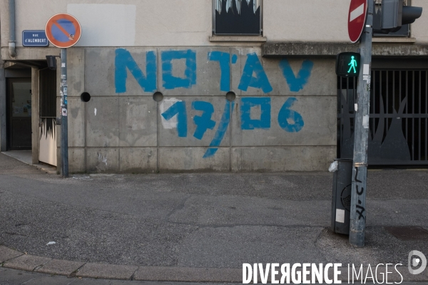 Tags politiques - Grenoble