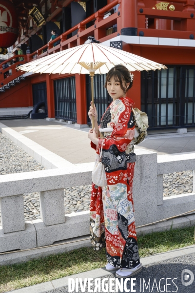 Asakusa et son temple senso-ji a tokyo