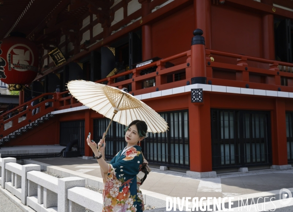 Asakusa et son temple senso-ji a tokyo