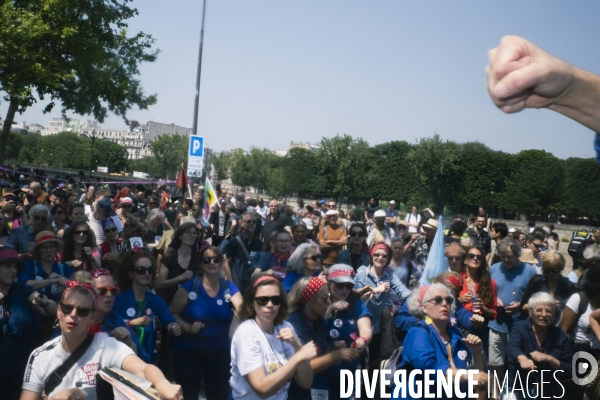 Fra - manifestation retraites 14 - paris