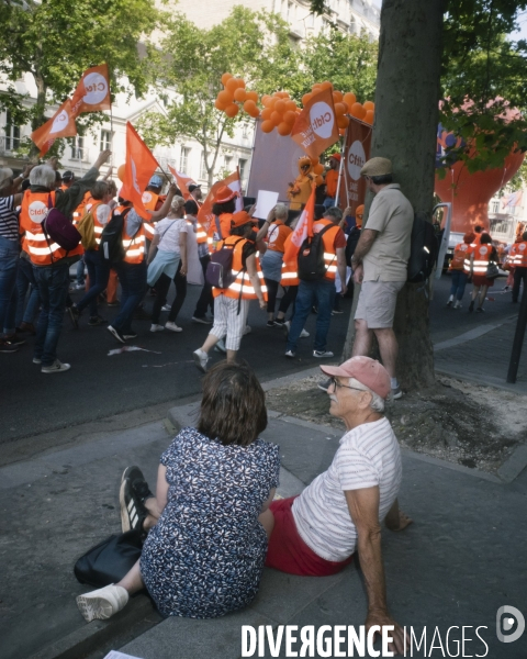 Fra - manifestation retraites 14 - paris