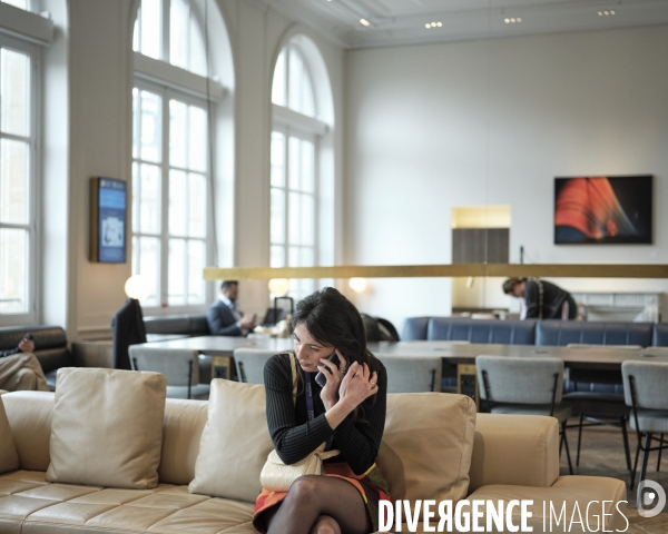 Gare du Nord,  Les salons Business Premier. Ils sont réservés aux voyageurs Business Premier et aux titulaires de la Carte Blanche Eurostar™