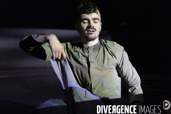 Open / Closed de Pierre Piton