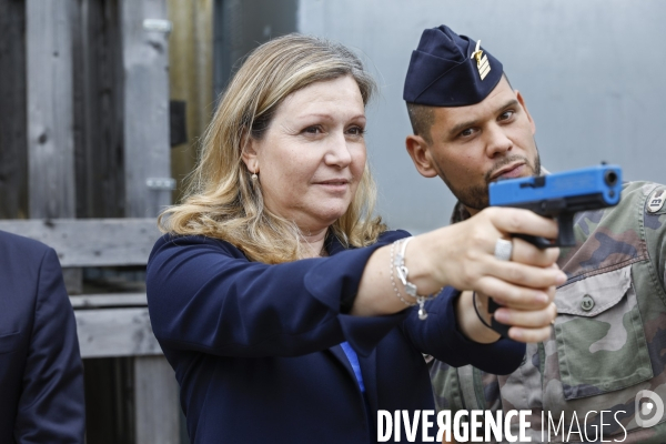 Yaël Braun-Pivet, Pdte de l Assemblée nationale visite une base militaire