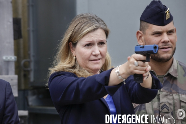 Yaël Braun-Pivet, Pdte de l Assemblée nationale visite une base militaire
