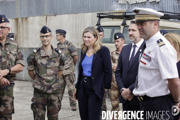Yaël Braun-Pivet, Pdte de l Assemblée nationale visite une base militaire