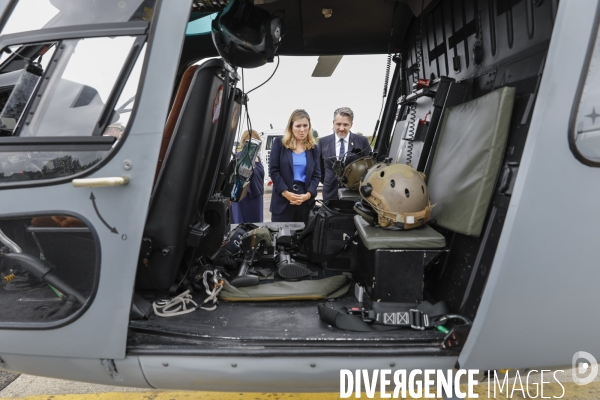 Yaël Braun-Pivet, Pdte de l Assemblée nationale visite une base militaire
