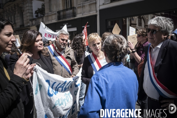 « Le 93 se soulève », manifestation devant le ministère de l éducation