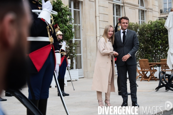 Macron - meloni
