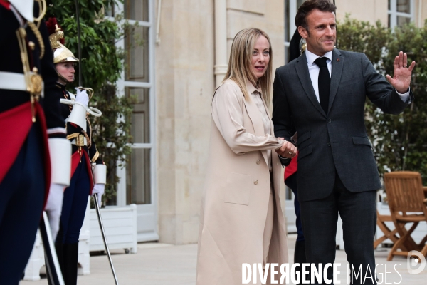 Macron - meloni