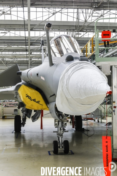 Construction du Rafale chez Dassault Aviation à Mérignac