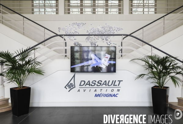 Construction du Rafale chez Dassault Aviation à Mérignac