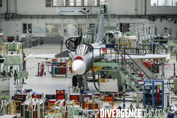 Construction du Rafale chez Dassault Aviation à Mérignac
