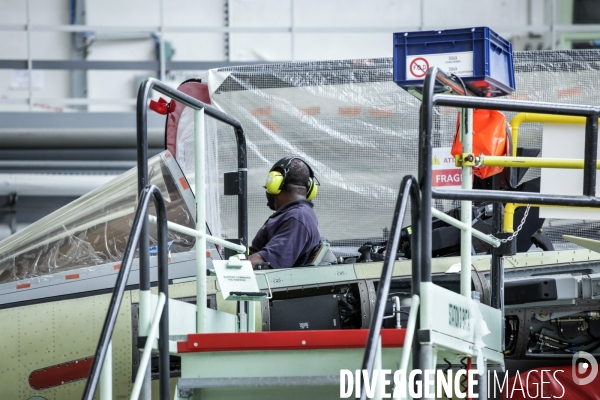 Construction du Rafale chez Dassault Aviation à Mérignac