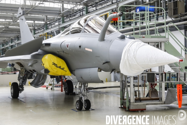 Construction du Rafale chez Dassault Aviation à Mérignac