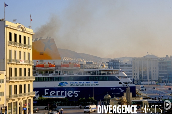 Ferries grecs