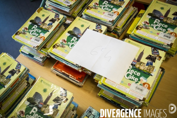 Rentree des classes au college Gustave Courbet de Pierrefitte
