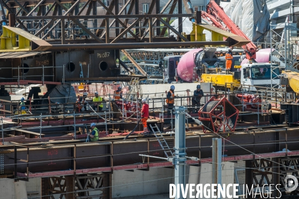 Travaux de construction du Franchissement Urbain Pleyel