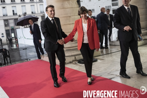Sommet pour un nouveau pacte financier mondial
